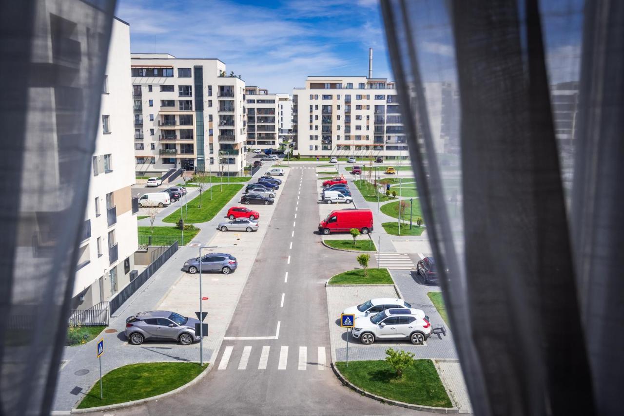 Lovely Chic Studio, On A Beautiful Promenade Apartment Brasov Ngoại thất bức ảnh