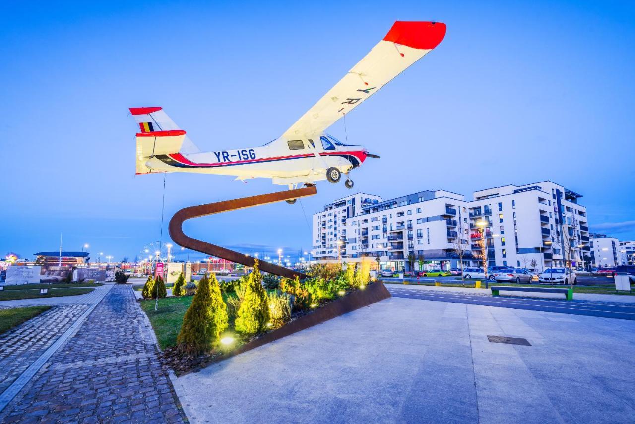 Lovely Chic Studio, On A Beautiful Promenade Apartment Brasov Ngoại thất bức ảnh
